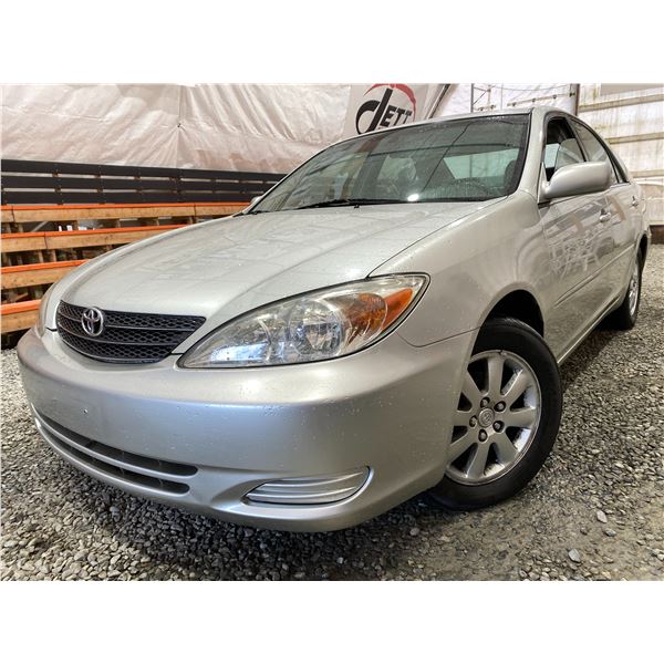 PARKSVILLE - 2002 TOYOTA CAMRY SILVER 284332 KMS - 020937-4