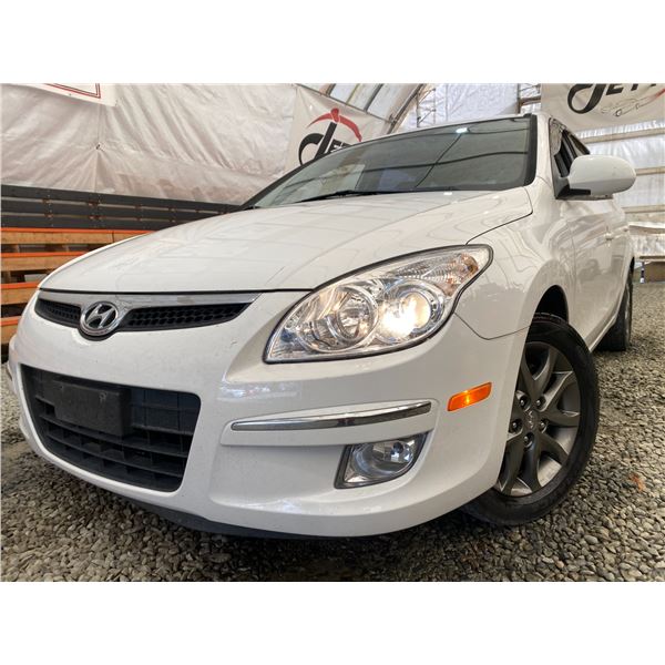 PARKSVILLE - 2012 HYUNDAI ELANTRA WHITE 209120 KMS - 133531-3