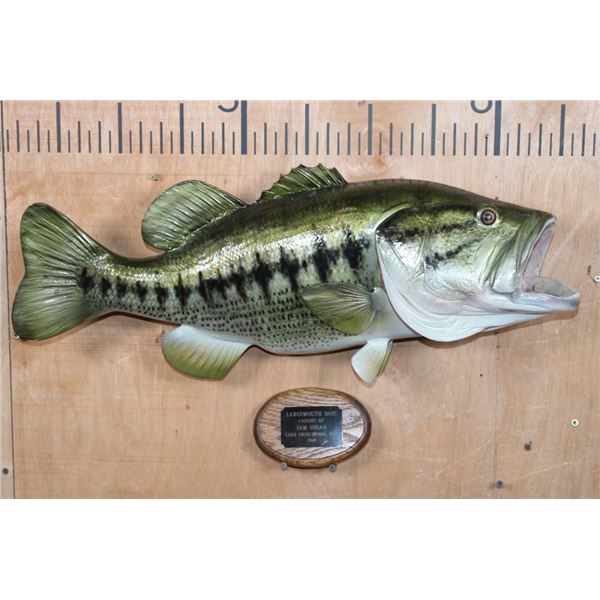 Big Reproduction LARGEMOUTH BASS Caught by Sam Snead