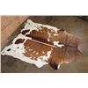 Image 2 : *Brand New* Brown and White COWHIDE or COWHIDE Rug