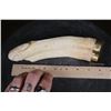 Image 6 : Scrimshawed HIPPOPOTAMUS Tusk or Tooth Featuring a Cape Buffalo by "Luciana" with a Brass Stand