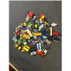 Image 9 : LEGO 7471 Mars Exploration Rover, Meccano Super Truck, Marshmallow Raider, Books