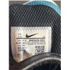 Image 9 : Columbia Kids Winter Coat Size 3T, 2 Pairs Kids Shoes, Pillow Case and Duvet Cover