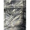 Image 12 : 5 Jackets: 4 Eddie Bauer (Goose Down, Sport Shop, XL, L) + Urban Heritage M