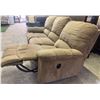 Image 5 : Three-Seat Reclining Sofa With Padded Armrests And Manual Recliner