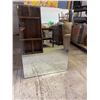 Image 1 : Rectangular Glass Wall Mirror With Peacoch Guarantee