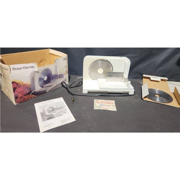 Braun Universal Food Slicer 1, With Extra Blade, Box & Manual