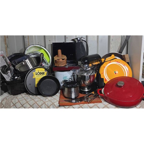 Kitchen Lot With KitchenAid Mixer, Le Creuset, Lodge, Appliances, Assorted Items