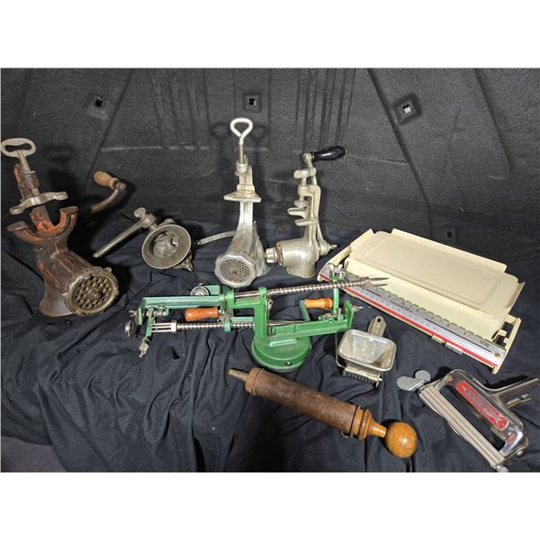 Vintage Kitchen Tools: Scales, Grinders, Manual food processors.