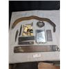 Image 1 : Vintage Shaving Lot Straight Razors Brushes etc