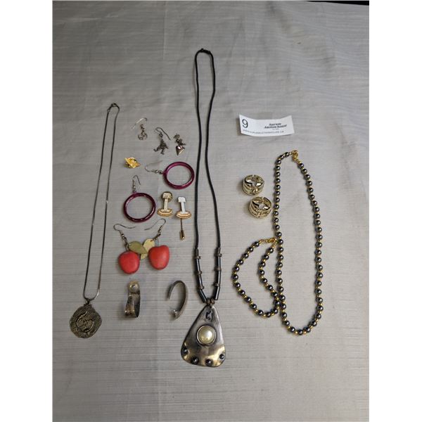 Vintage Jewelry Lot some Sterling Silver