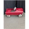 Image 3 : 1950-60's Red Convertible Metal Pedal Car in Good Working Order