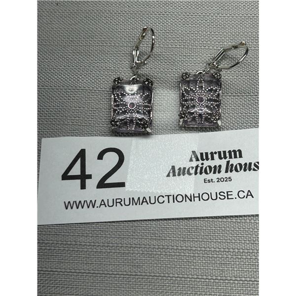 Vintage Silver Lace Stone Stone Set Earrings