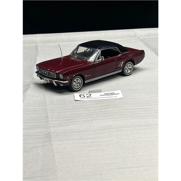 1/24 Scale 1966 Ford Mustang Diecast Car