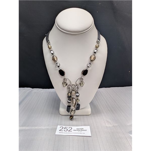 An Old Art Glass Bead Necklace w/Tassels