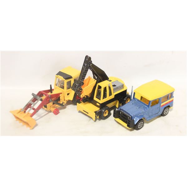LOT OF 3 DIECAST CARS