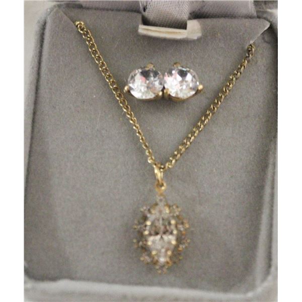 ESTATE SOLITAIRE EARRINGS + NECKLACE IN BOX