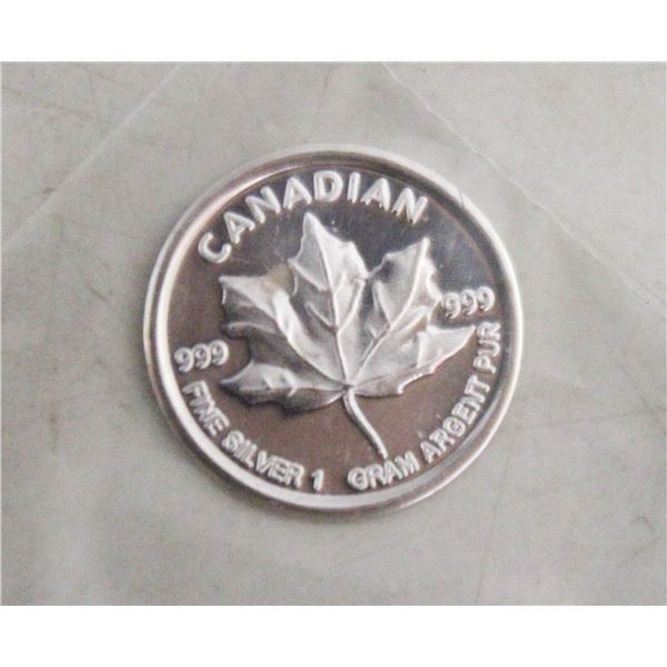 1 GRAM SILVER MAPLE ROUND