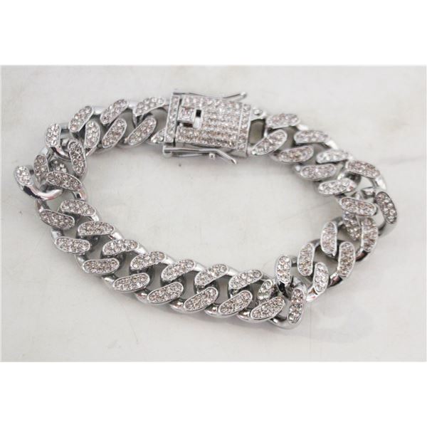 NEW ICED OUT CUBAN LINK BRACELET