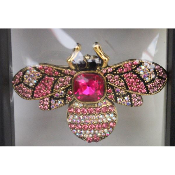 NEW FULLY ENCRUSTED VINTAGE INSPIRED BEE