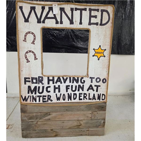 Western Themed “Wanted” Photo Prop Display
