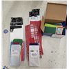 Image 4 : Christmas Wrapping Paper, Gift Bags, etc.