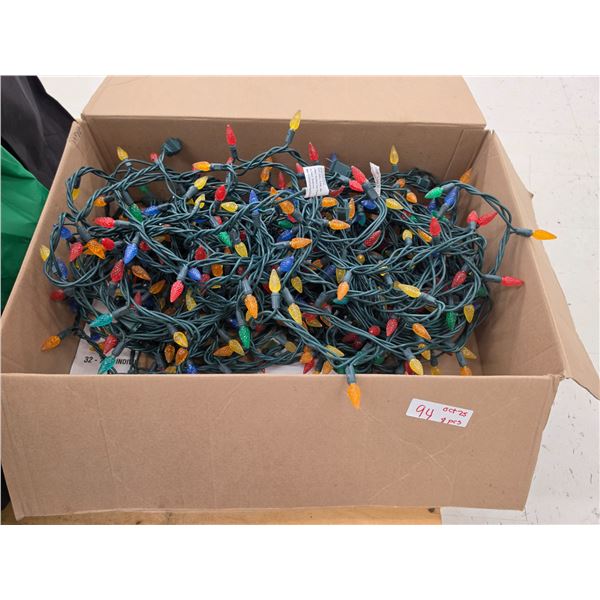 Box of Christmas Lights – Working