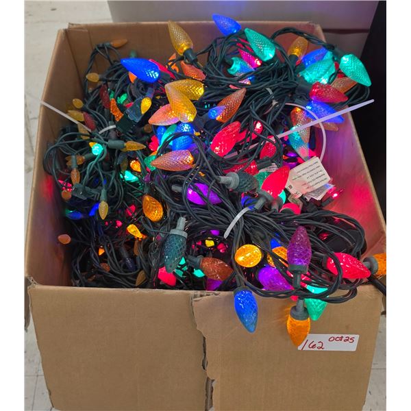 Box of Christmas Lights – Working