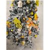 Image 3 : 6’ Decorated Christmas Tree – Yellow