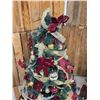 Image 3 : 6’ Decorated Christmas Tree