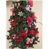 Image 3 : 4’ Decorated Christmas Tree w/ Lights - Working