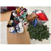 Image 3 : Pallet Lot of Christmas Décor