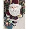 Image 3 : (4) Mini Christmas Trees w/ 32” Santa