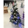 Image 1 : 6’ Decorated Christmas Tree w/ Lights