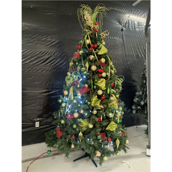8’ Decorated Christmas Tree w/ Lights