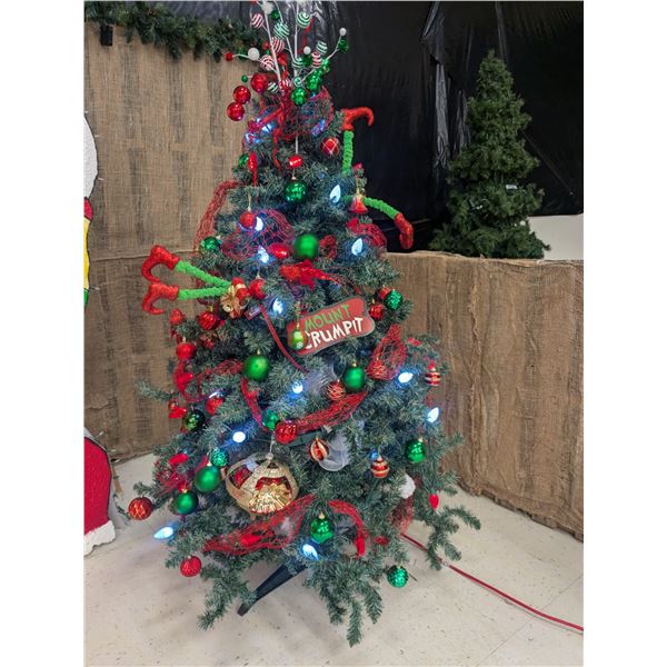 5’ Decorated Christmas Tree w/ Lights – “Mount Crumpit” (Suess)