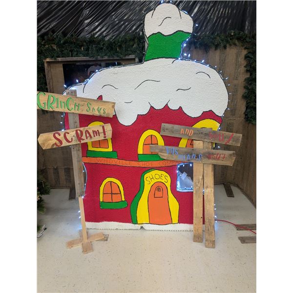 Whoville Shoe Company Display w/ Grinch Signs