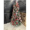Image 2 : 7’ Decorated Christmas Tree (lights need work)