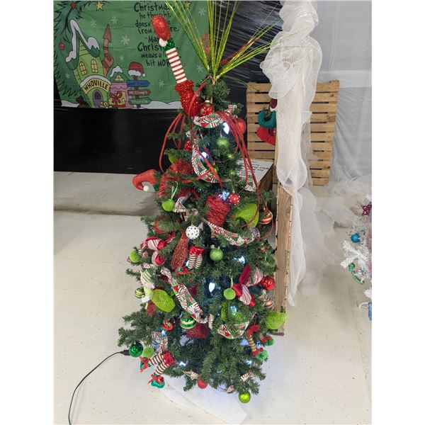 5’ Decorated Christmas Tree w/ Lights – Elf Legs