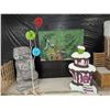 Image 1 : Whoville Flag and Display Pieces