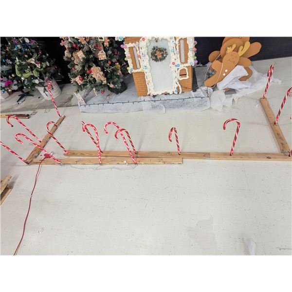 Light-Up Candy Canes w/ 2x4 Support Rails