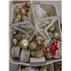 Image 4 : Large Lot of Gold Coloured Christmas Décor