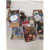 Image 1 : Pallet of Assorted Christmas Décor