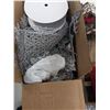 Image 5 : Pallet of Assorted Christmas Décor