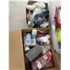 Image 4 : Pallet of Assorted Christmas Items, etc.