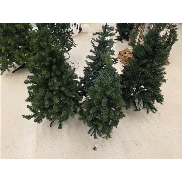 (4) 4’ Christmas Trees