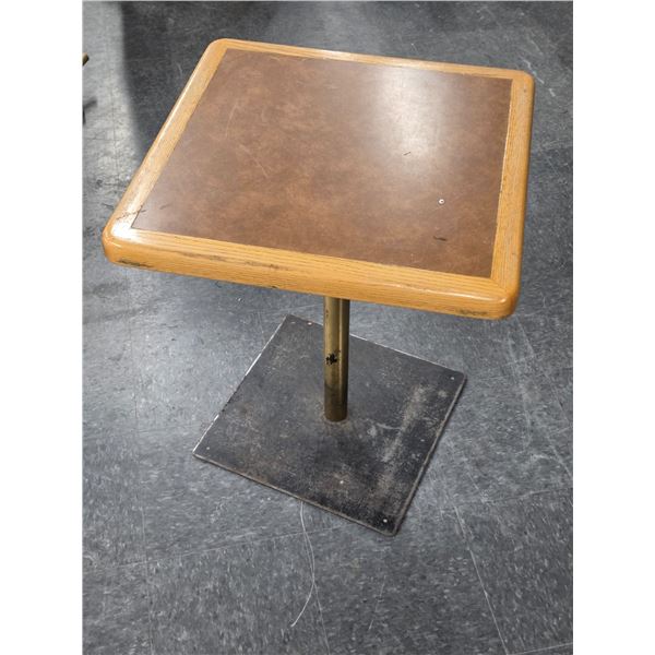 Square Table – 24”x 24”x 27”H