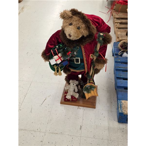 Christmas Bear – 3’ Tall