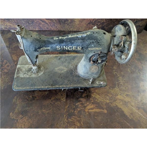 Vintage Singer Sewing Machine