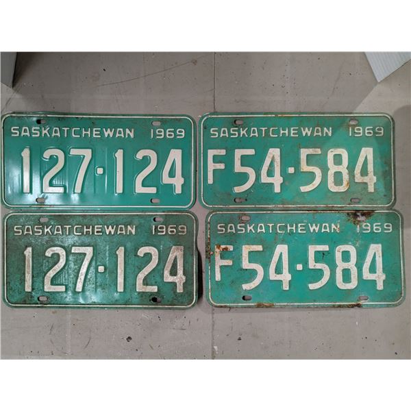 (2) Pairs Vintage Saskatchewan License Plates (1969)